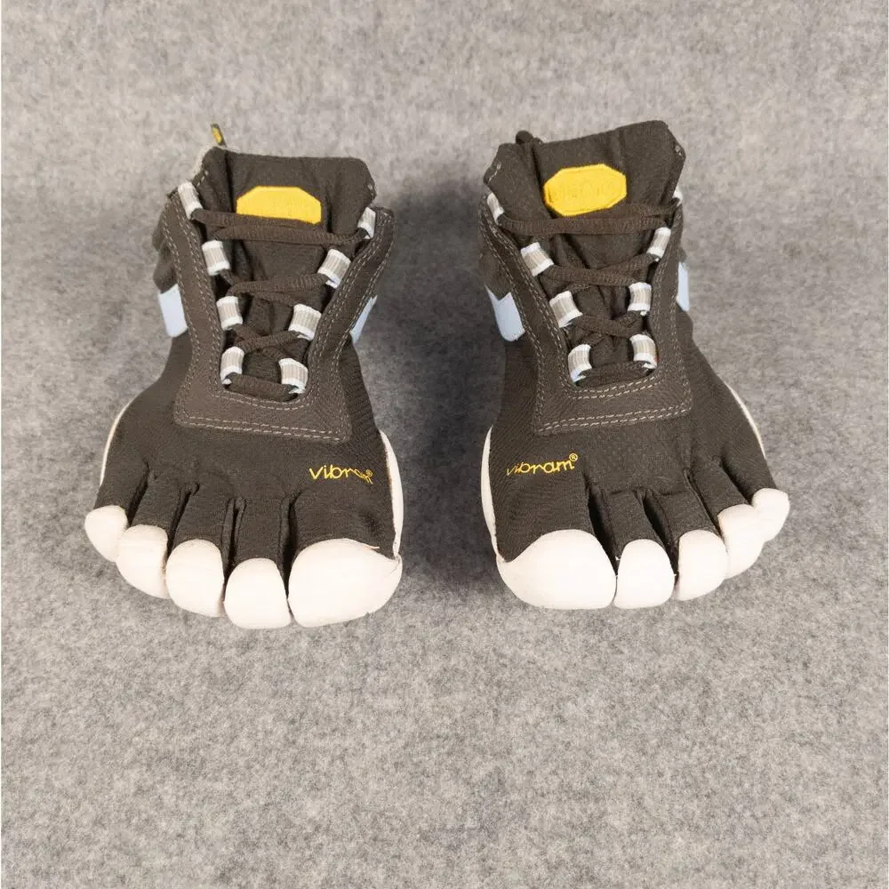 Vibram black white